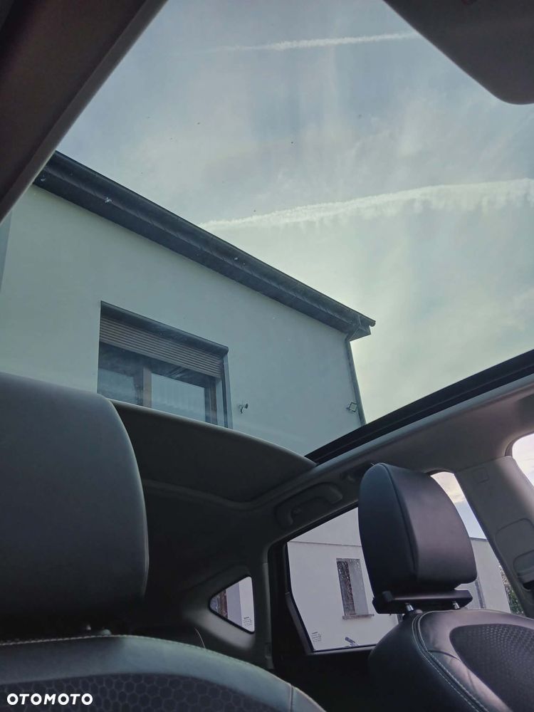 Nissan Qashqai 1.6 dCi 4x4 Tekna S&S - 6