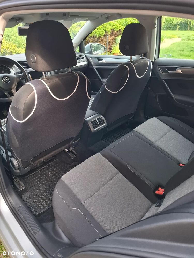 Volkswagen Golf 1.2 TSI BMT Trendline - 11