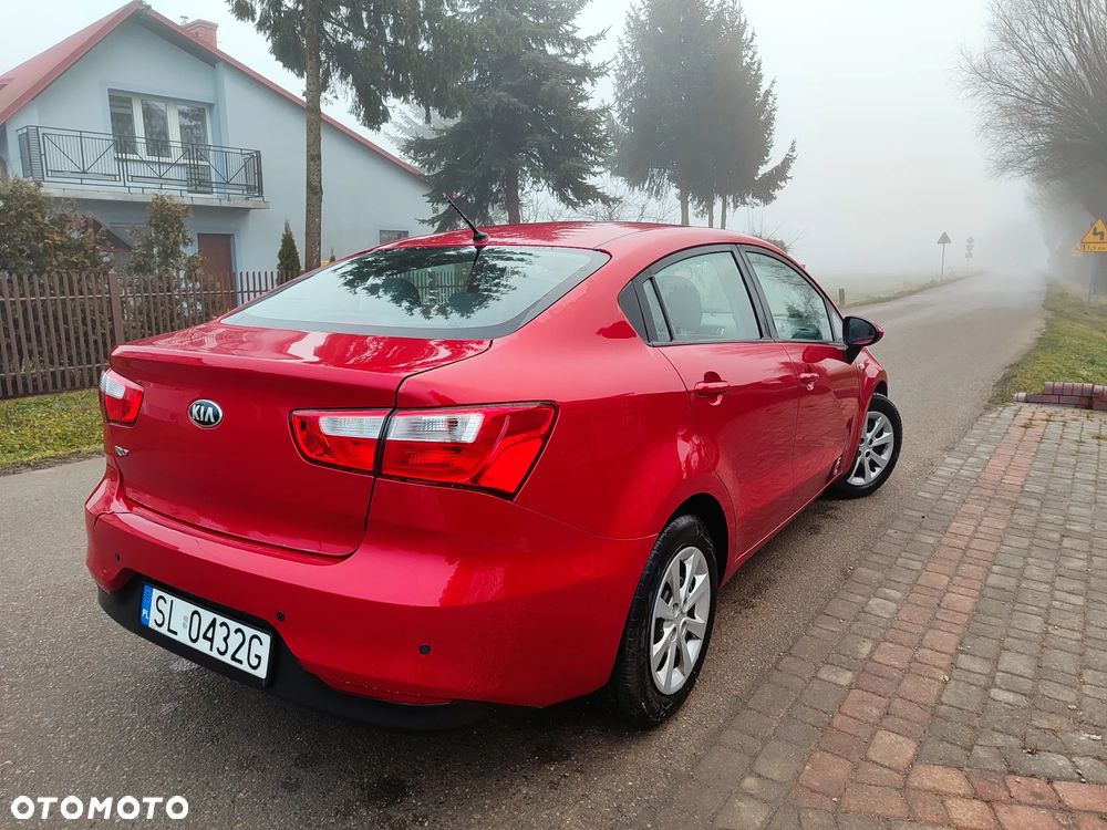 Kia Rio 1.4 M - 2