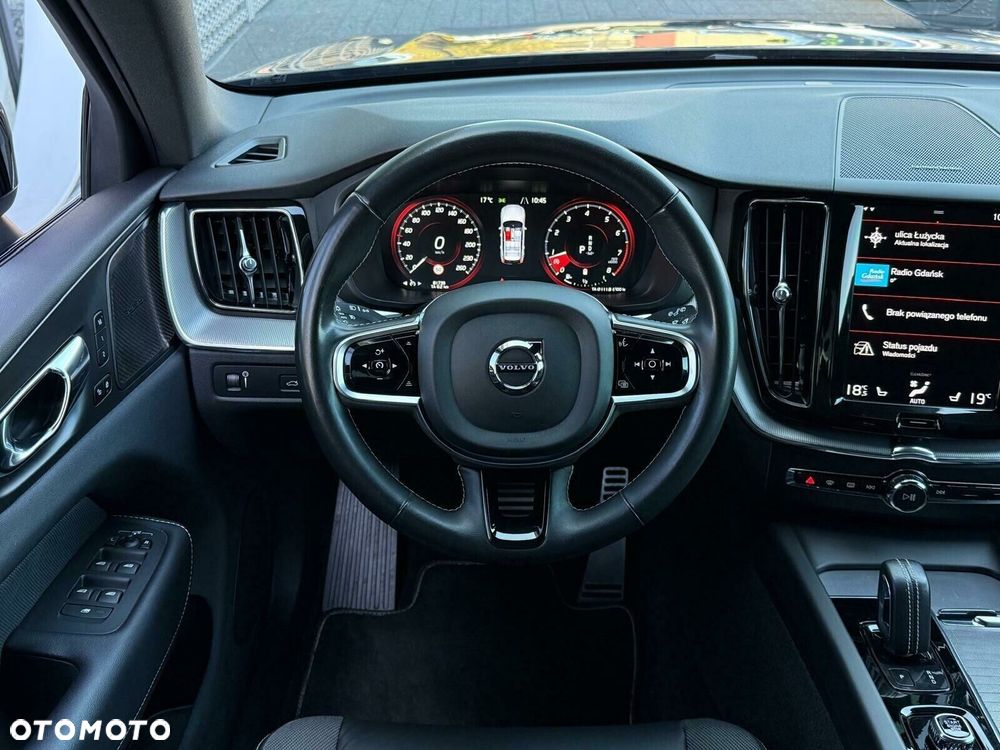 Volvo XC 60 B4 B R-Design - 22