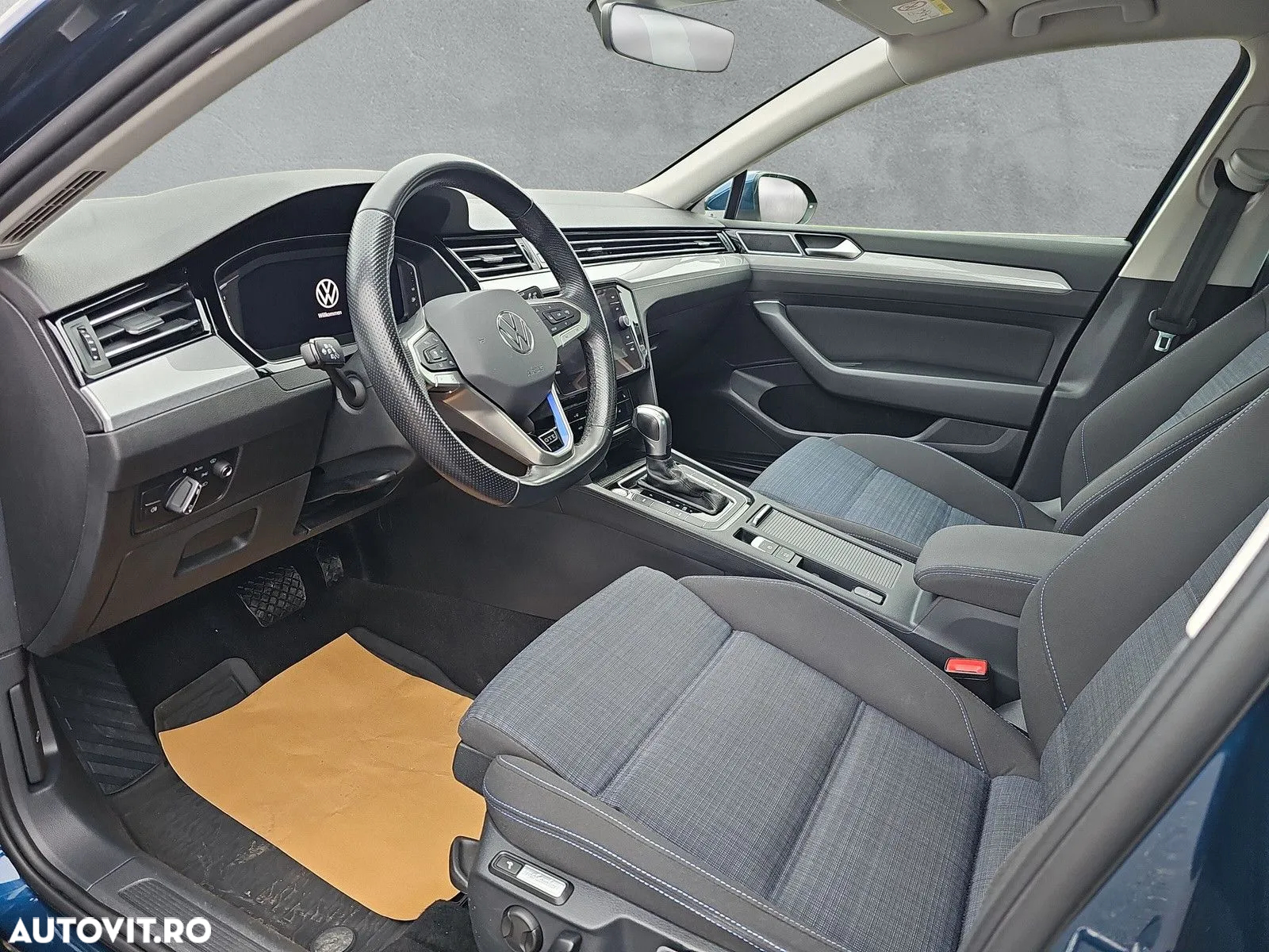 Volkswagen Passat - 9