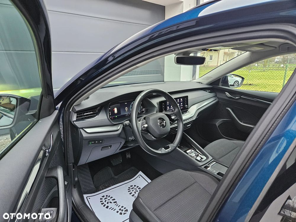 Skoda Octavia 2.0 TDI SCR Ambition DSG - 7