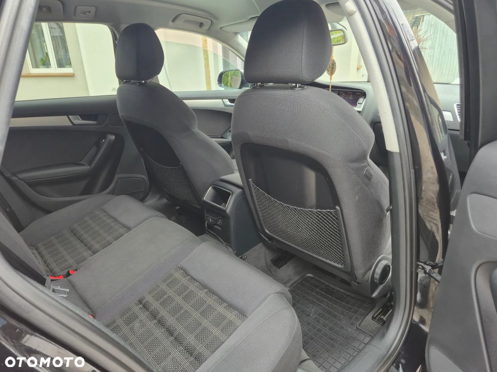 Audi A4 Avant 2.0 TDI - 21