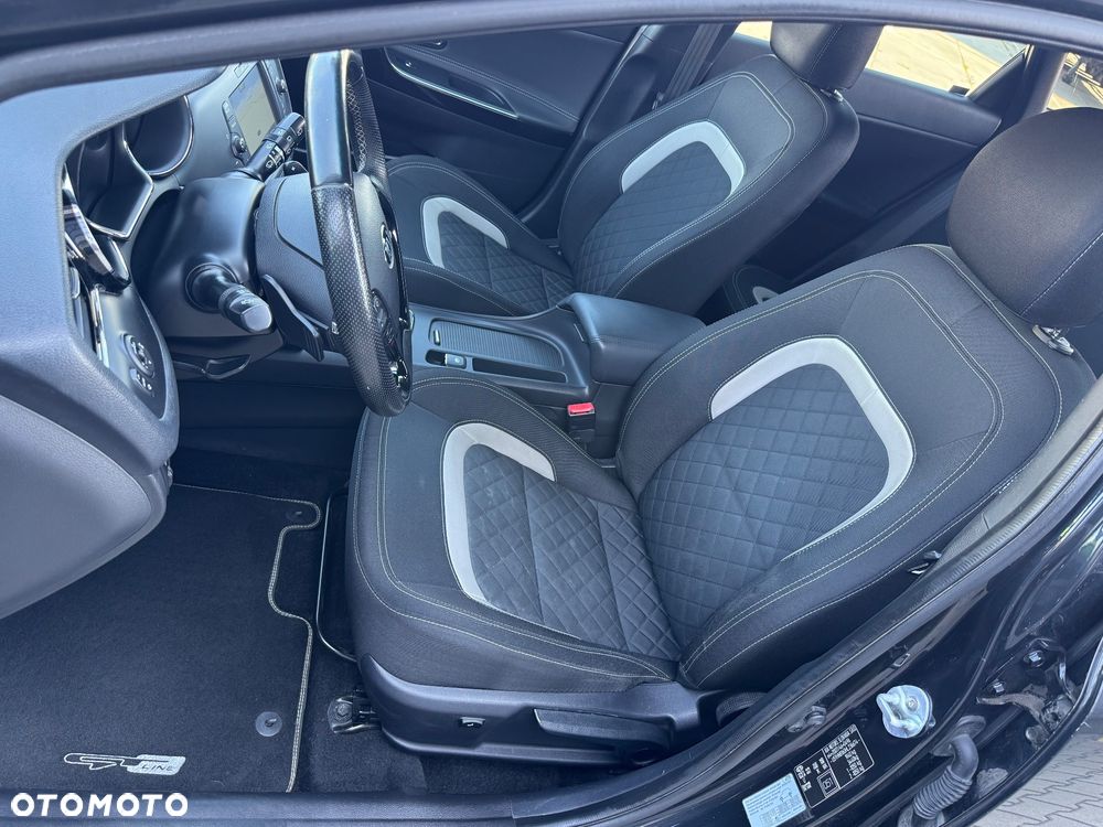 Kia Ceed 1.6 CRDi GT Line DCT - 10