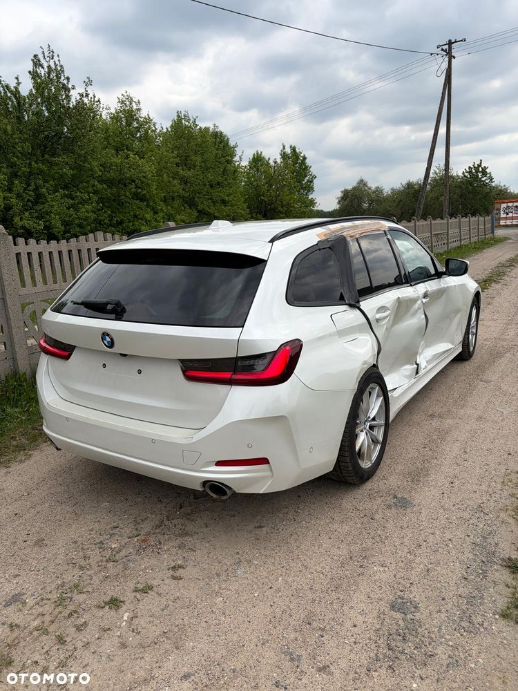 BMW Seria 3 320d Edition Luxury Line Purity - 5