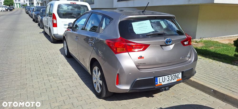 Toyota Auris 1.8 Executive - 12
