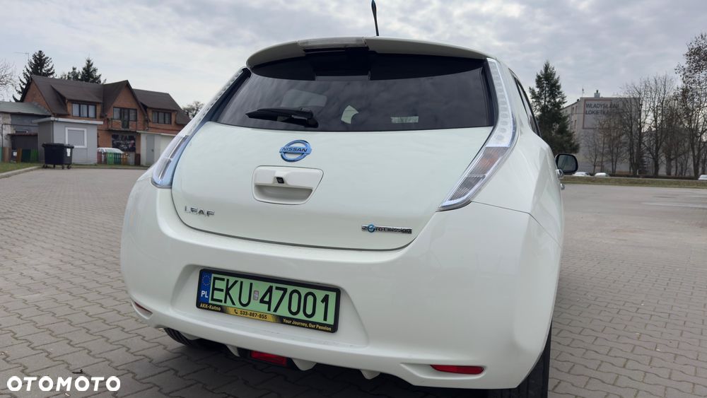 Nissan Leaf - 10