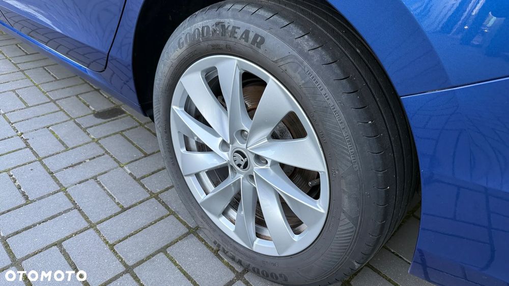Skoda Superb 2.0 TDI SCR Selection DSG - 10