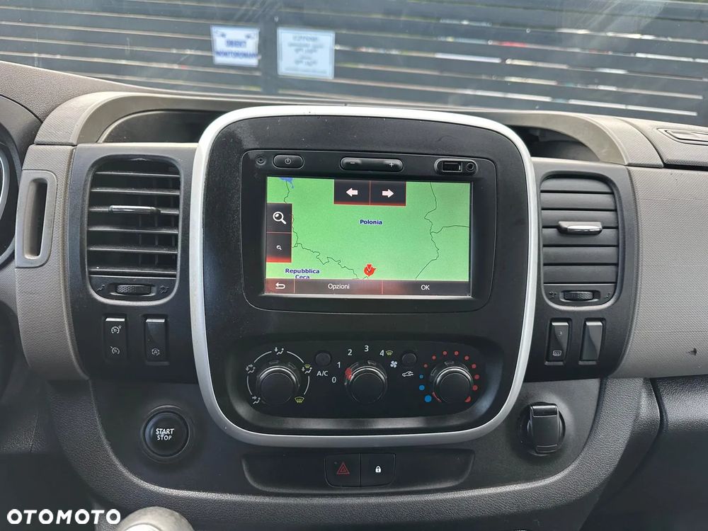 Renault Trafic - 13