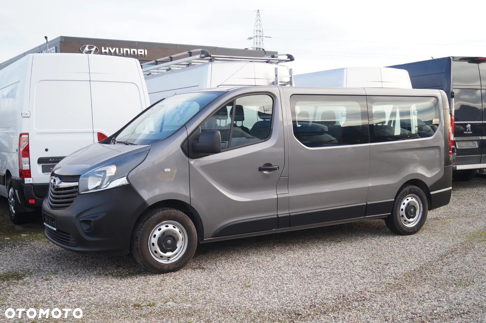 Opel Vivaro - 4