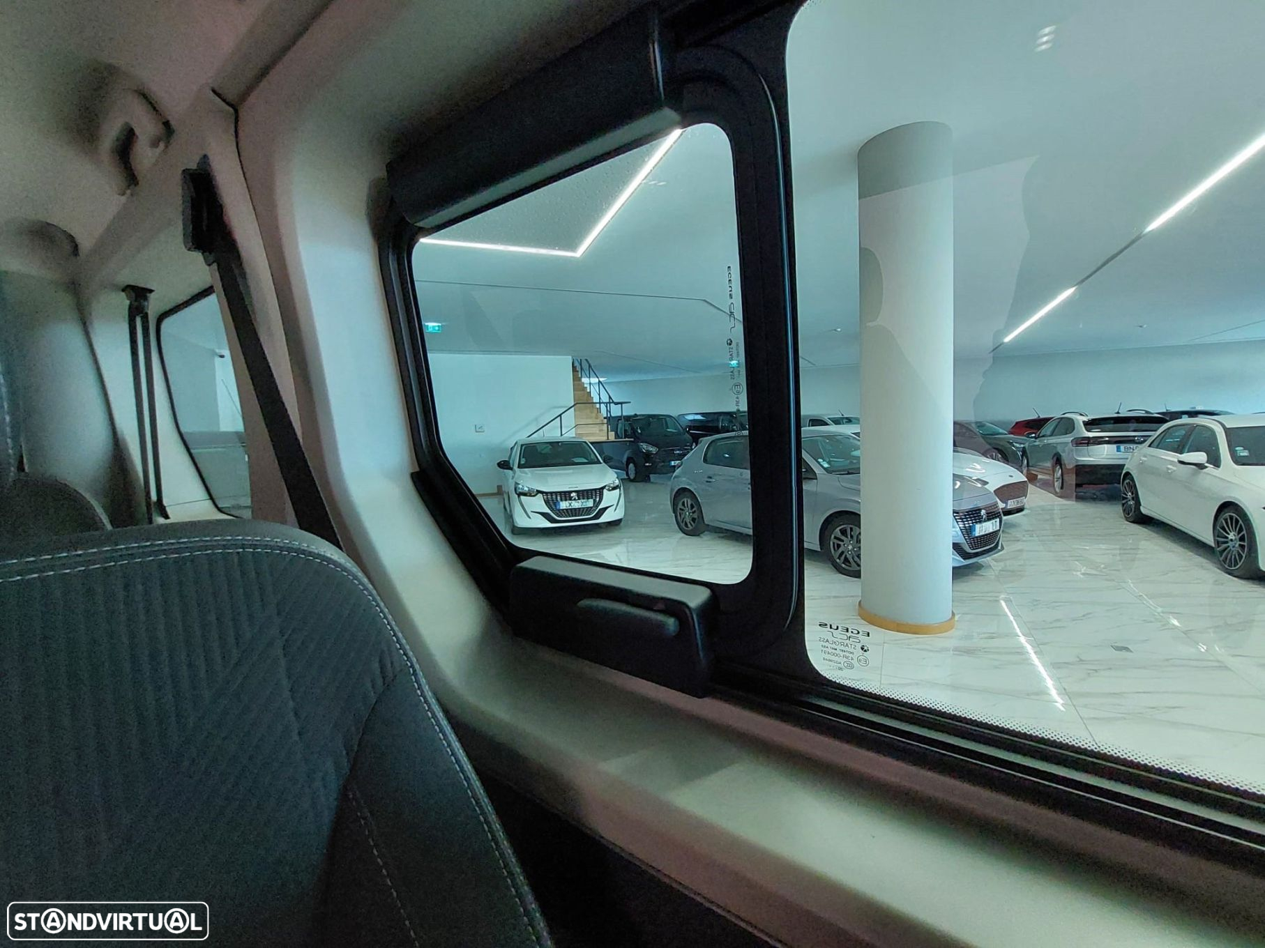 Renault Trafic 2.0 Blue dCi L1 Intens - 10