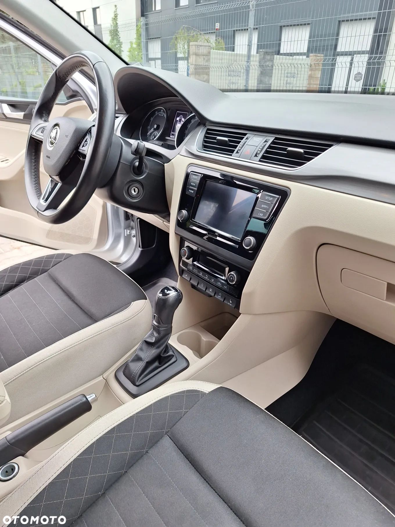 Skoda RAPID 1.0 TSI Style DSG - 1