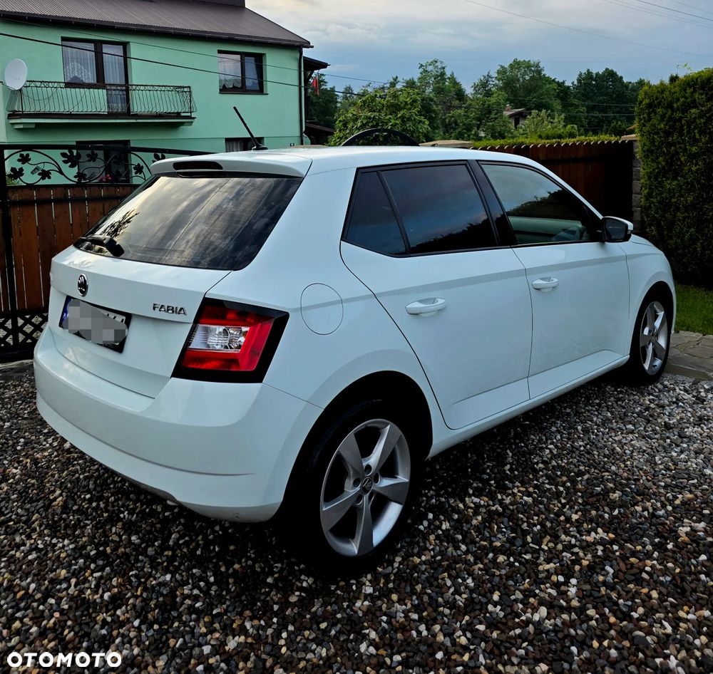 Skoda Fabia 1.2 TSI Ambition - 25