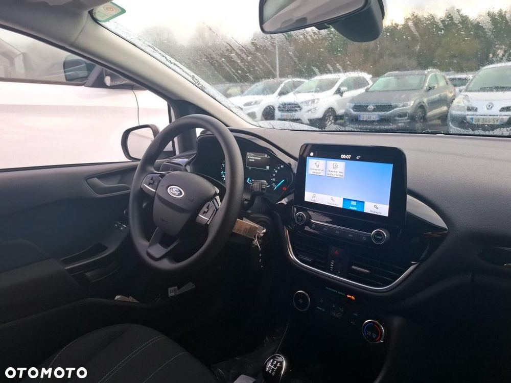 Ford Fiesta - 7