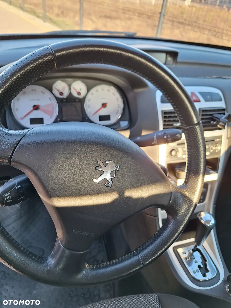 Peugeot 307 2.0 Premium - 24