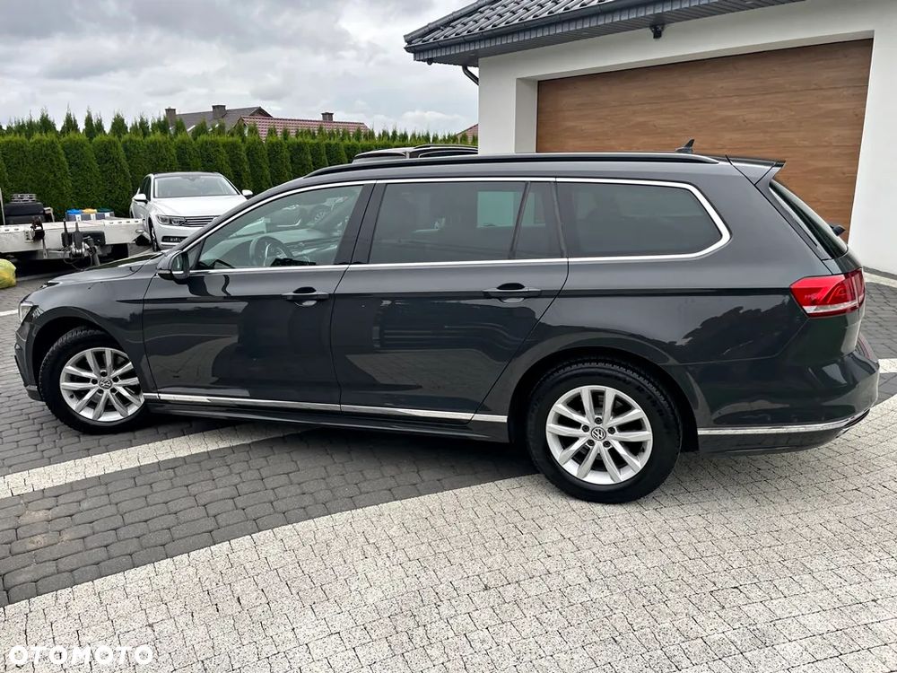 Volkswagen Passat Variant 1.6 TDI (BlueMotion Technology) Comfortline - 21