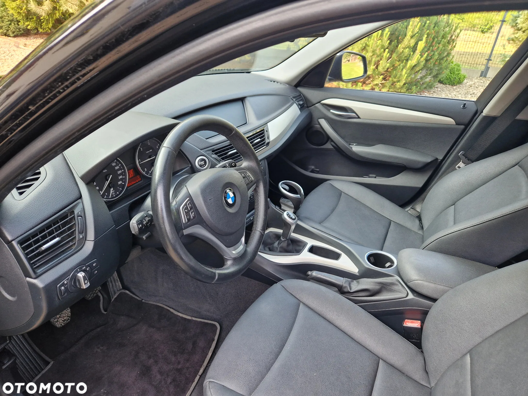 BMW X1 xDrive18d Sport Line - 18