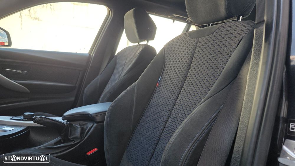 BMW 320 d Auto Pack M - 8