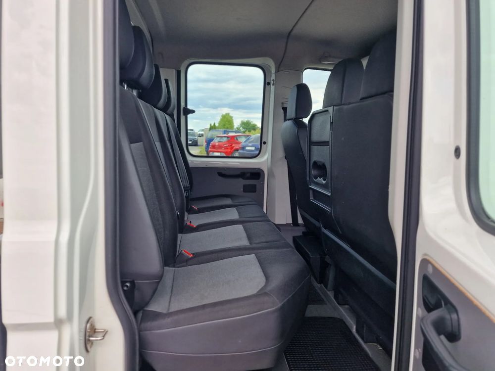 Volkswagen Crafter - 21