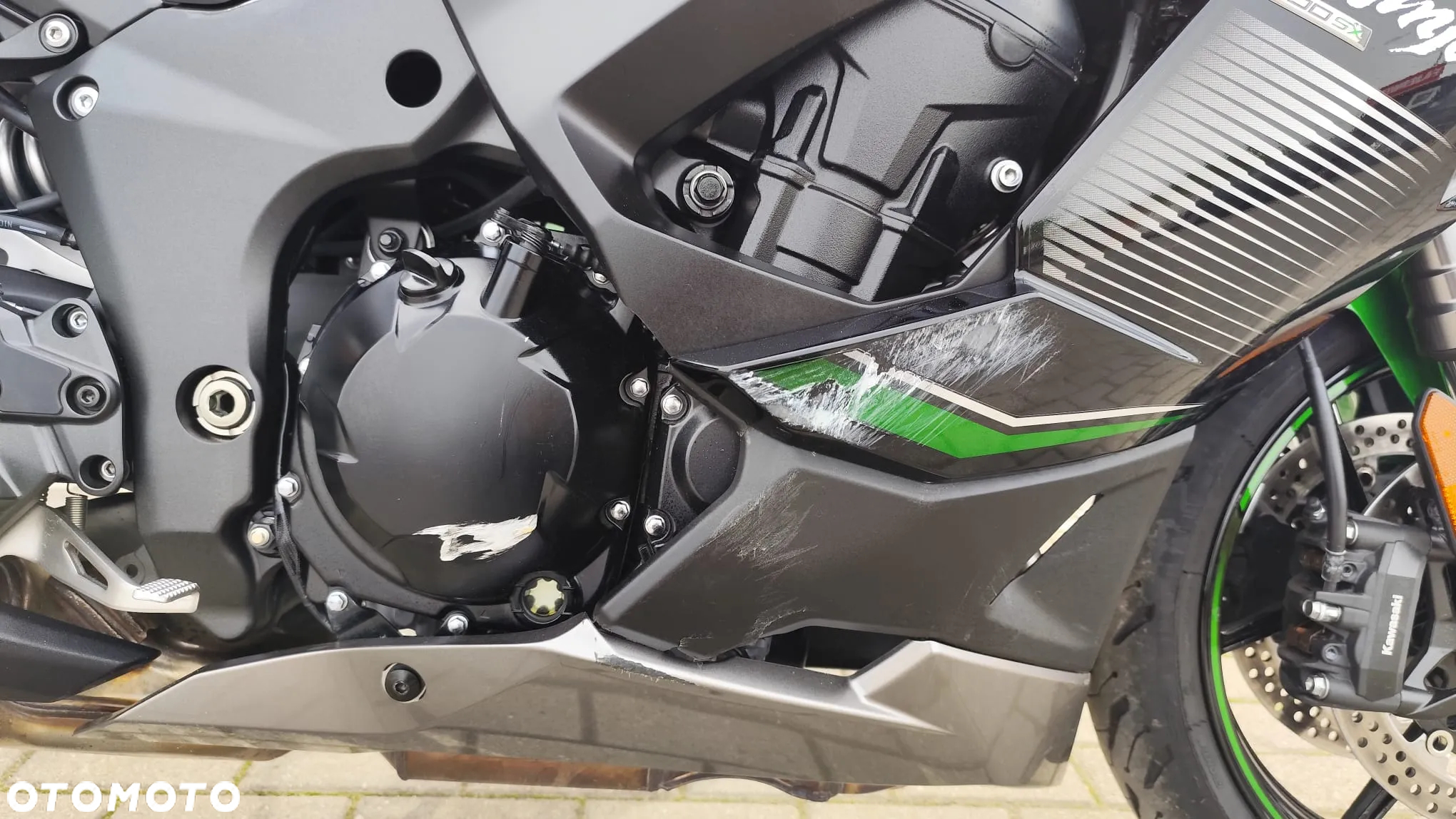 Kawasaki Ninja 1000 SX - 6