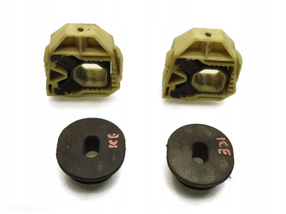 UCHWYT GUMA MOCOWANIE CHŁODNICY VW SHARAN II 2.0 TDI 1Z0121367B - 1