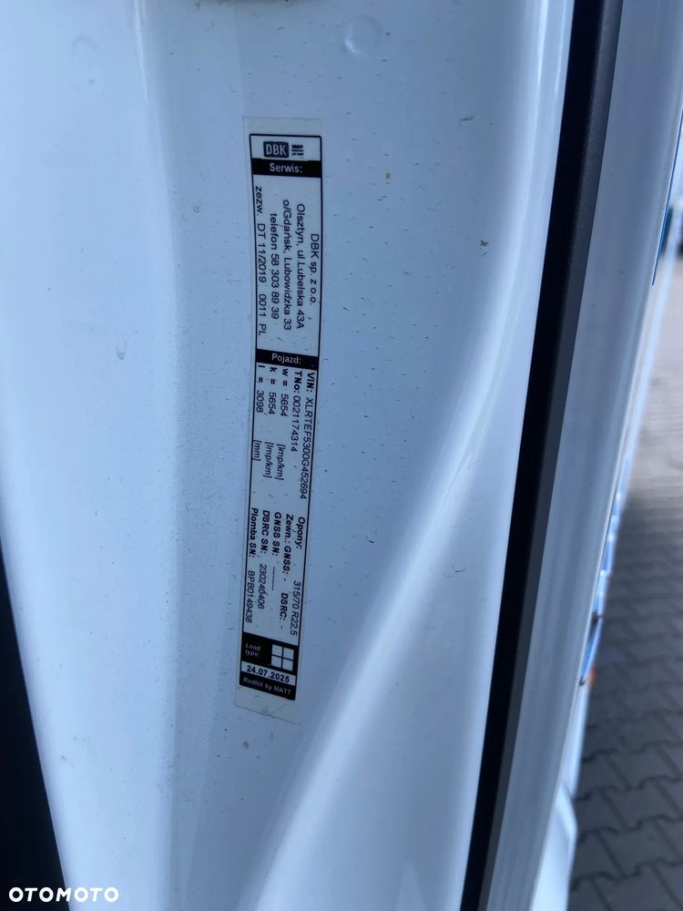 DAF XF - 38