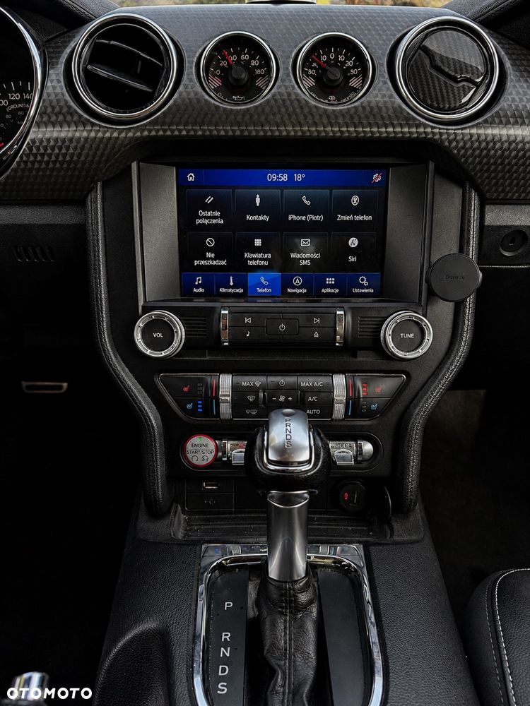 Ford Mustang - 16