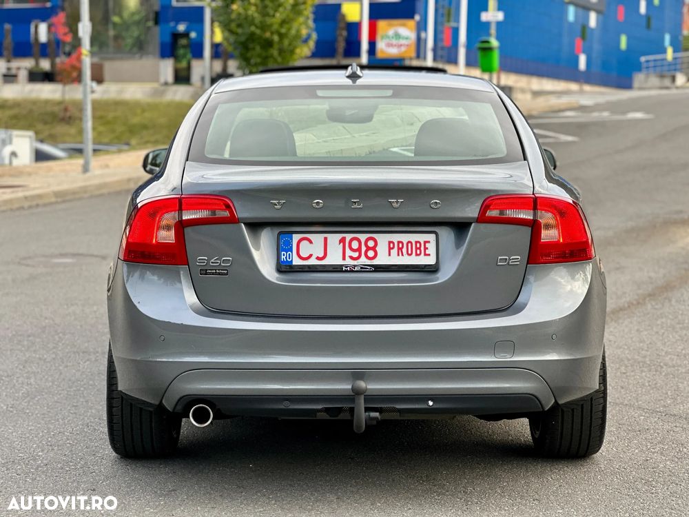 Volvo S60 D2 Geartronic Momentum - 11