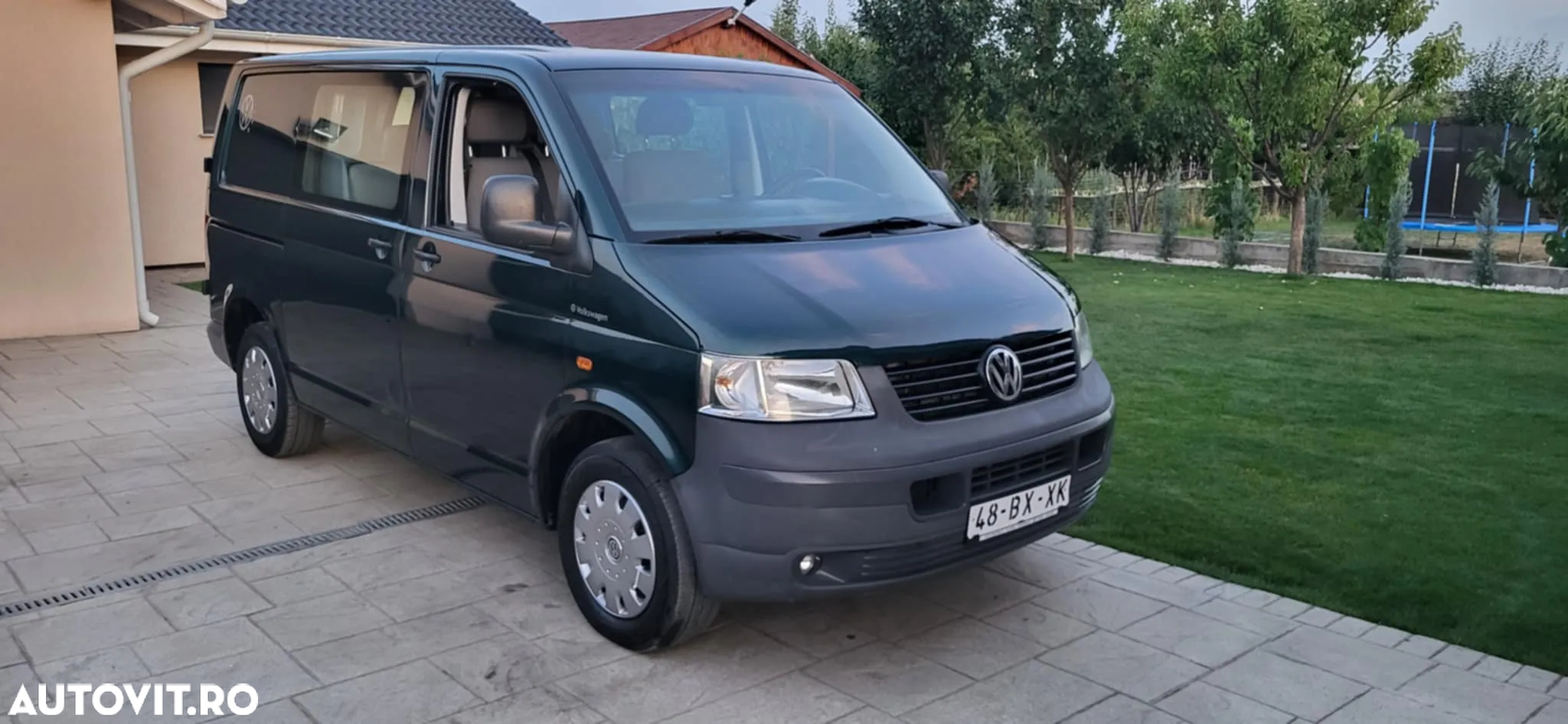 Volkswagen Transporter - 2