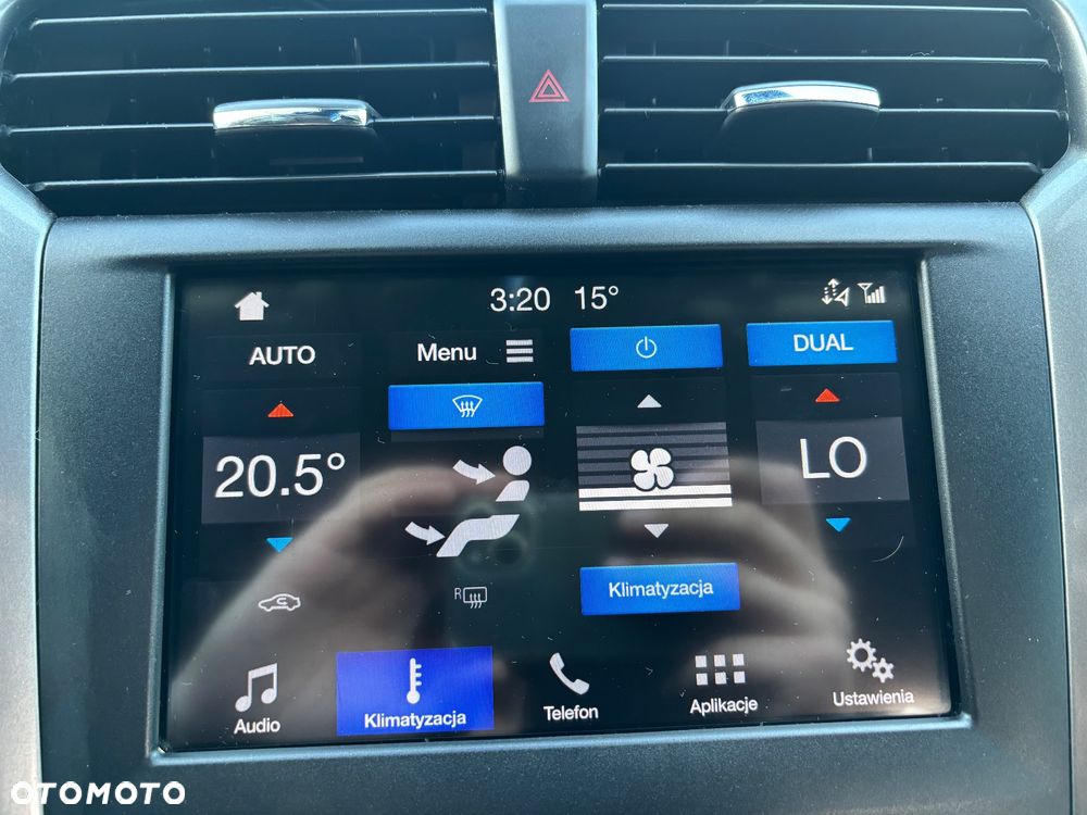 Ford Fusion - 17