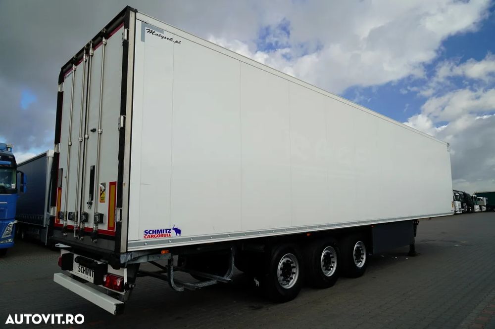 Schmitz Cargobull / SEMIREMORCĂ FRIGORIFICĂ / UNITATE FRIGORIFICĂ SCHMITZ CARGOBULL / SISTEM DE ÎNCĂRCARE PE DOUĂ NIVELE / AXĂ RIDICABILĂ / SUPORT PENTRU PALLEȚI / - 9