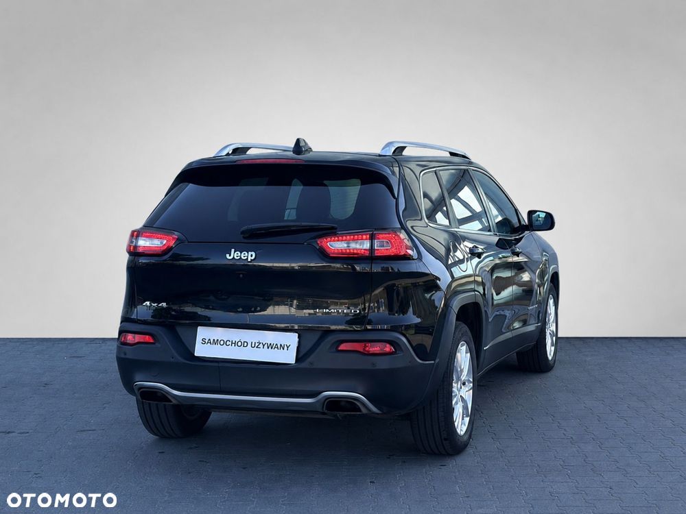 Jeep Cherokee - 6