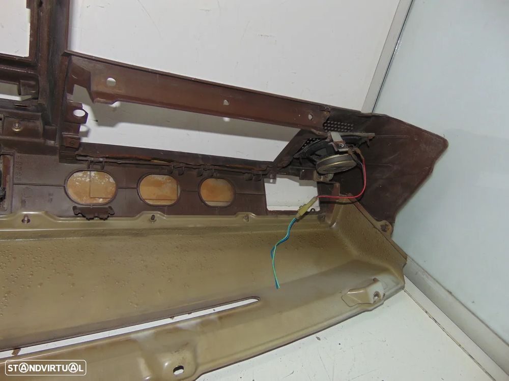 Toyota hiace LH50/51 tablier - 14