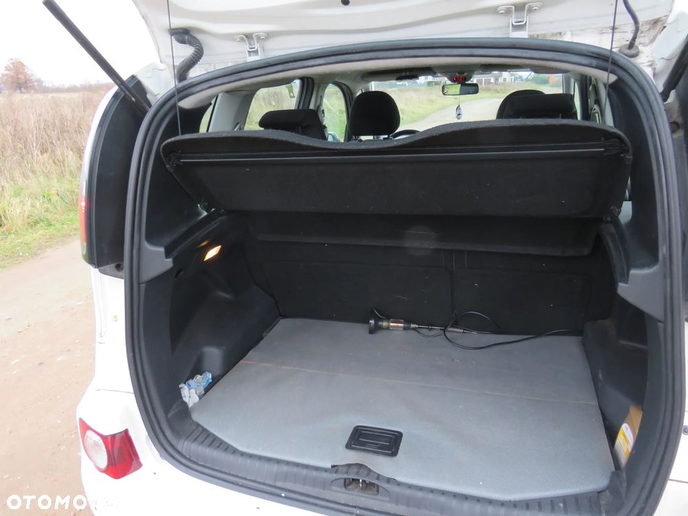 Citroën C3 Picasso 1.6i Exclusive - 7