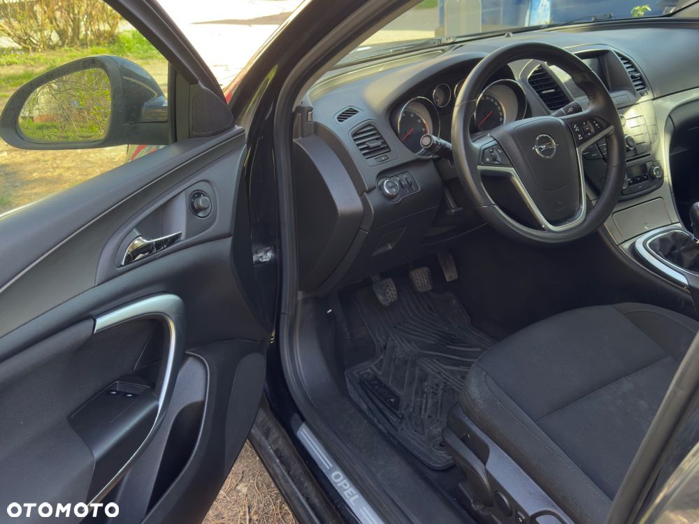 Opel Insignia 1.8 - 8