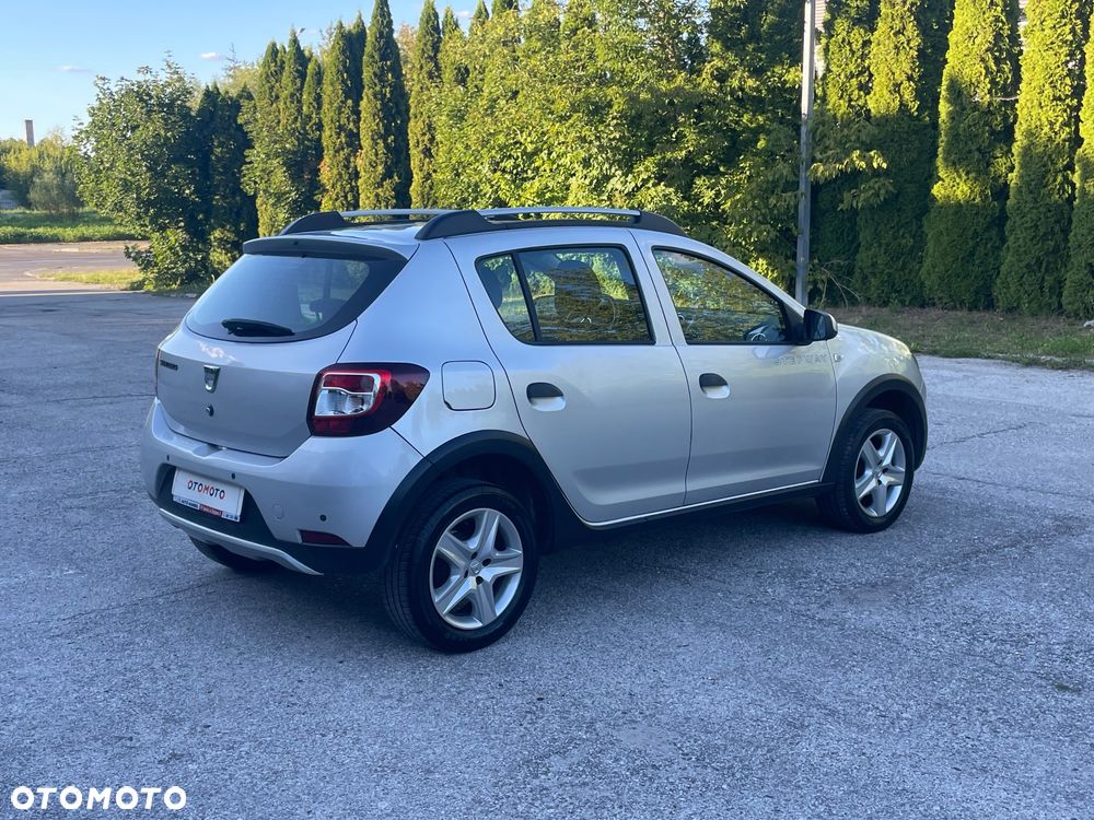 Dacia Sandero Stepway TCe 90 (S&S) Celebration - 31