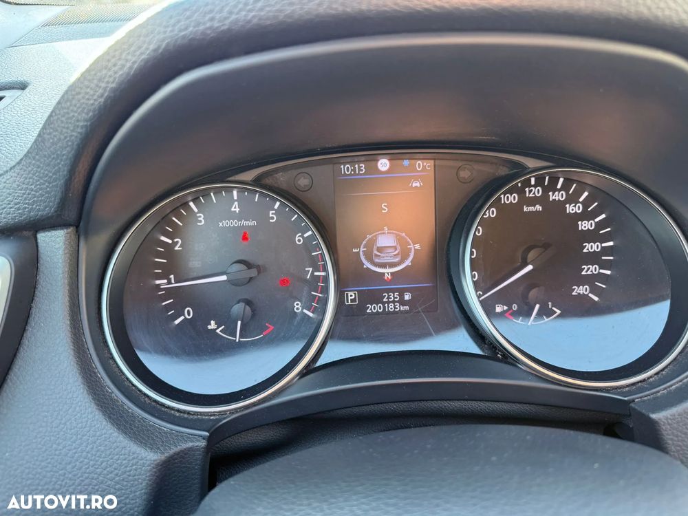 Nissan Qashqai 1.3 157CP 2WD DCT Acenta - 9