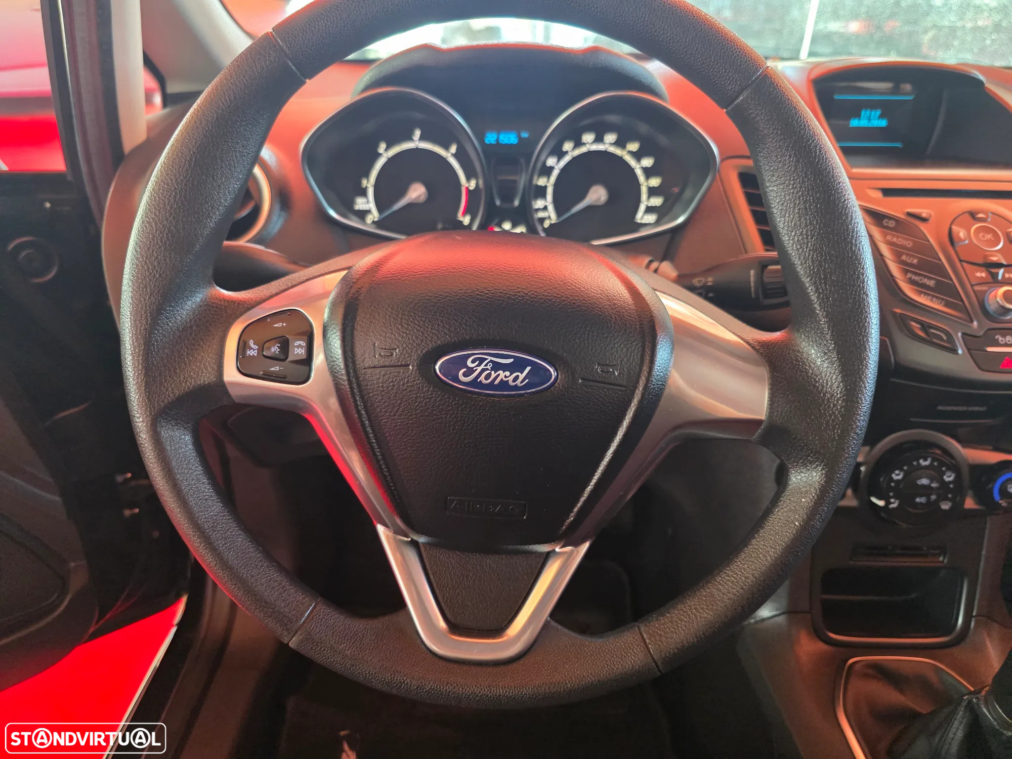 Ford Fiesta 1.5 TDCi Titanium - 16