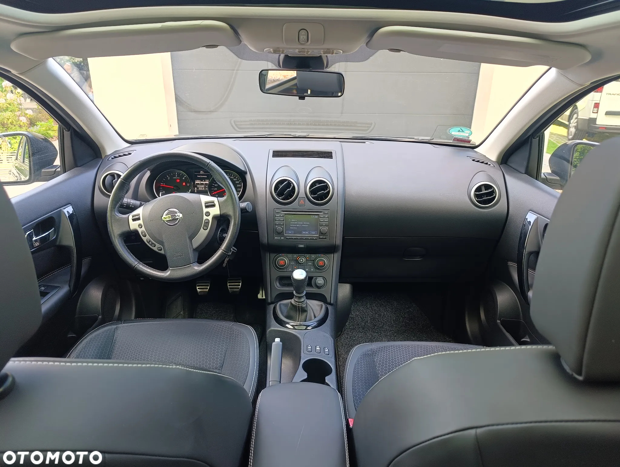 Nissan Qashqai 1.6 DCi Tekna - 18