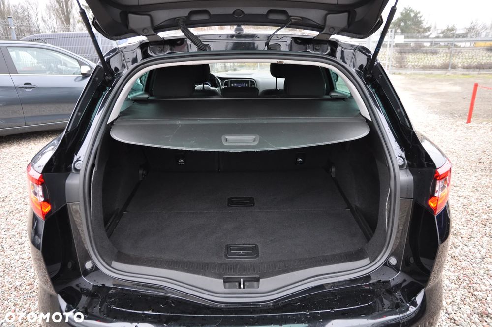 Renault Megane 1.6 SCe Business - 11