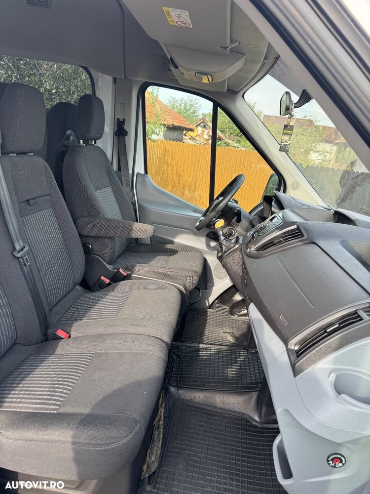 Ford Transit 300 MWB Kombi Ambiente - 6