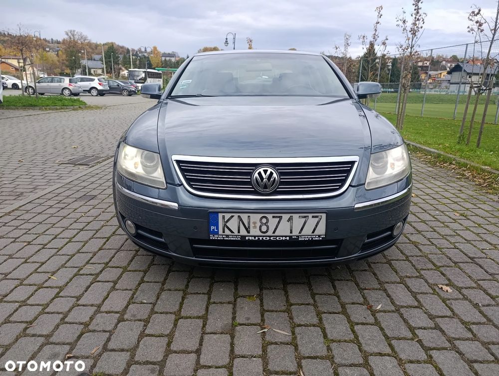 Volkswagen Phaeton - 3