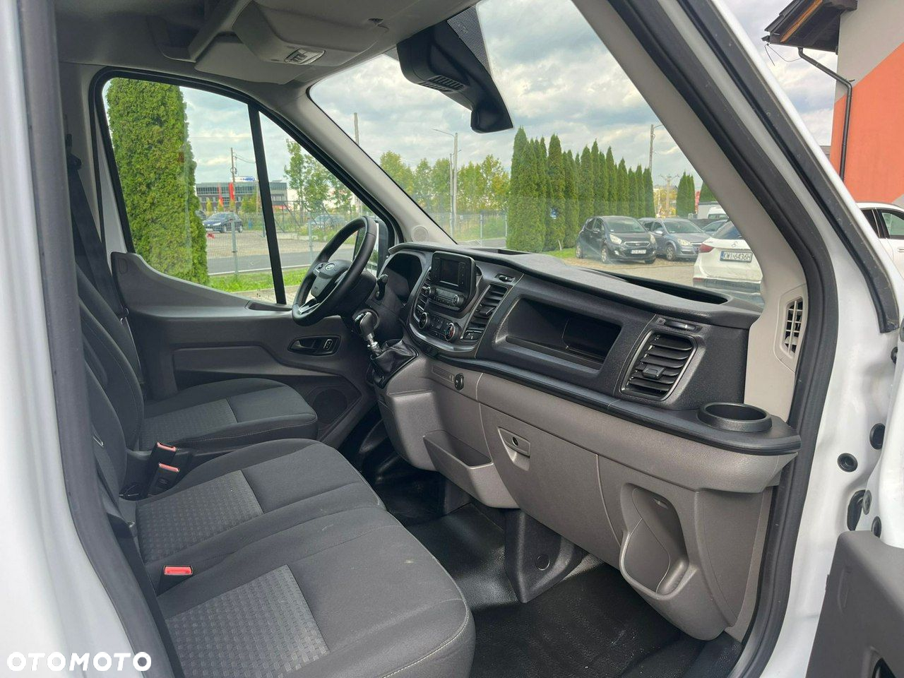 Ford Transit - 13