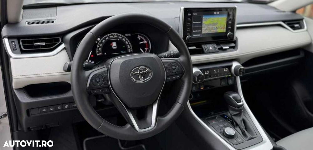 Toyota RAV4 - 23