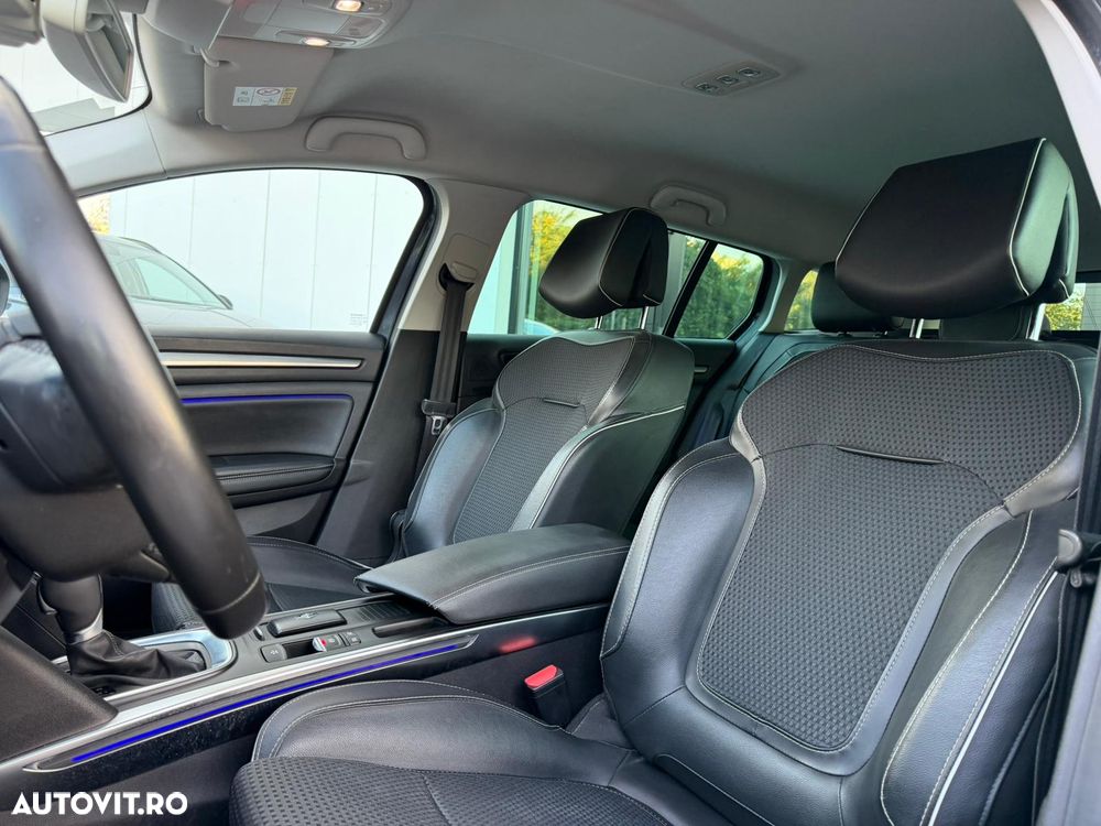 Renault Megane ENERGY TCe 140 EDC BOSE EDITION - 13