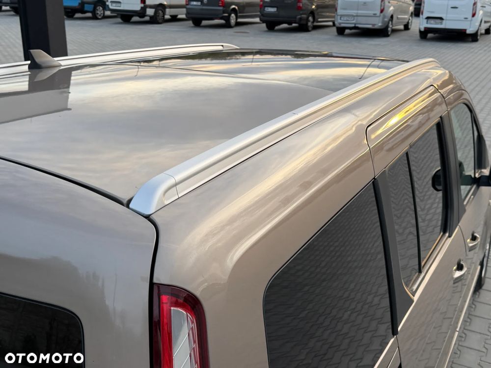 Ford Tourneo Connect 1.5 EcoBlue Titanium - 13