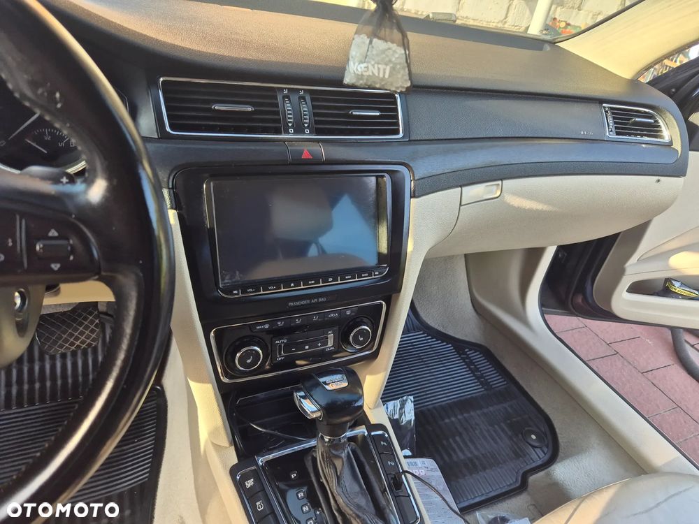 Skoda Superb - 19