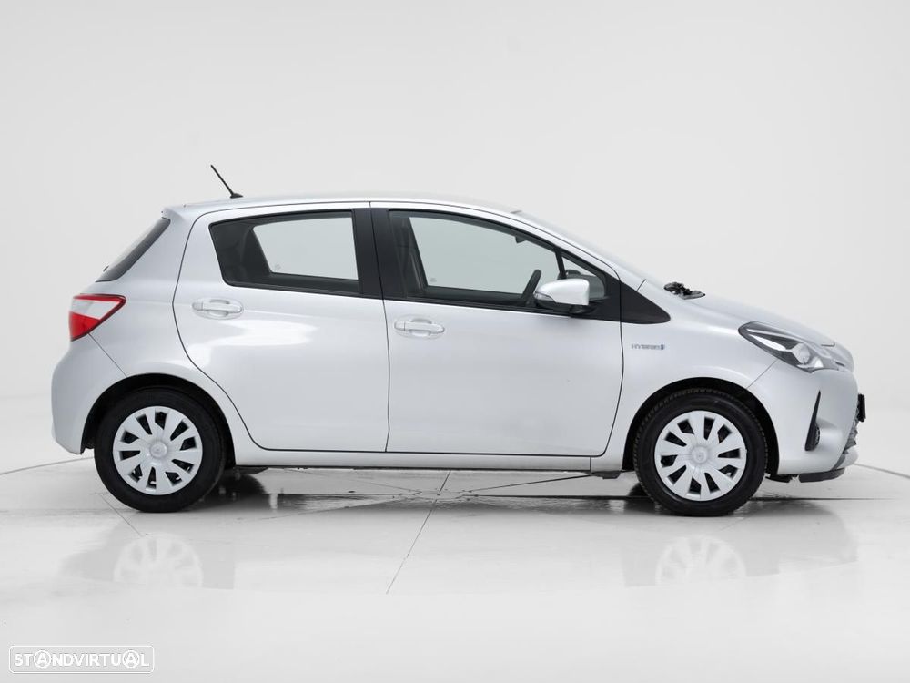 Toyota Yaris 1.5 HSD Active - 3