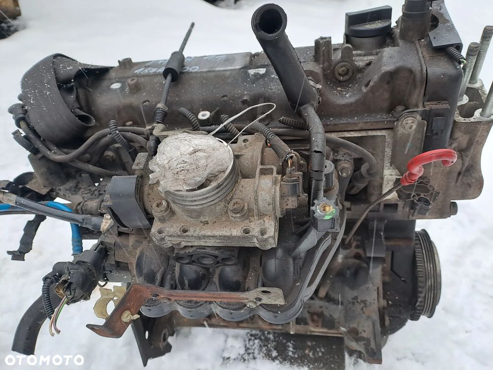 Fiat Panda 1.1 54KM silnik kompletny kod 187A1000 z korkiem oleju wkręcanym