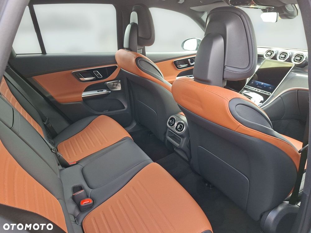 Mercedes-Benz GLC - 15